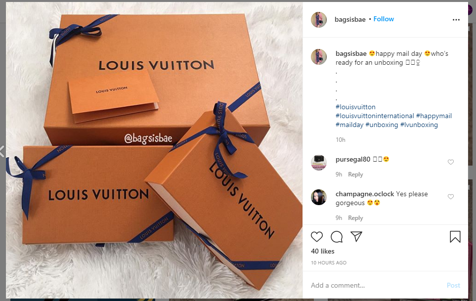 instagram influencer unboxing and review